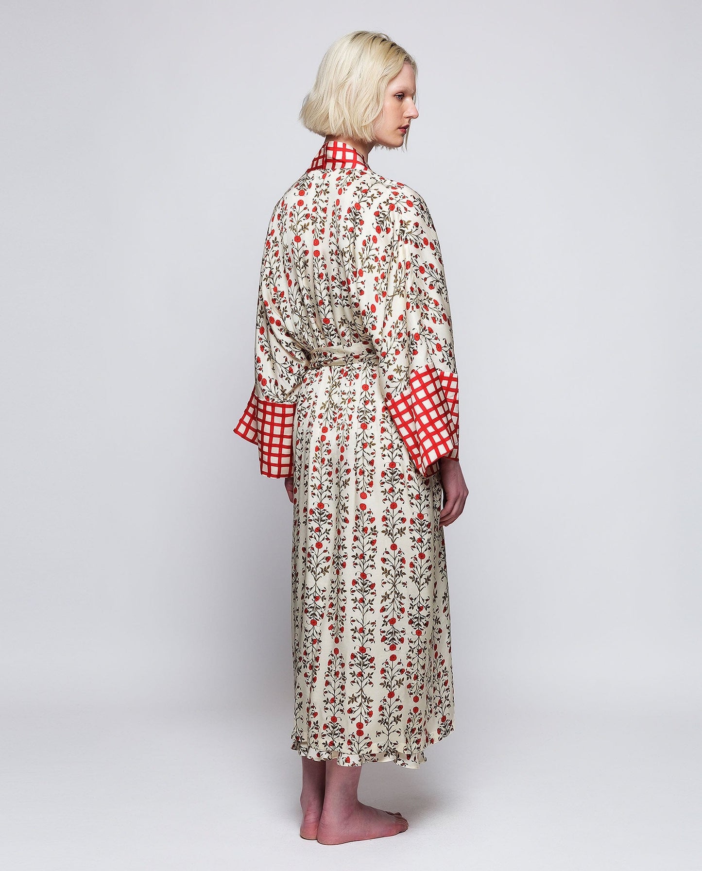 Kimono estampado floral rojo con aplique Robe Mirto 