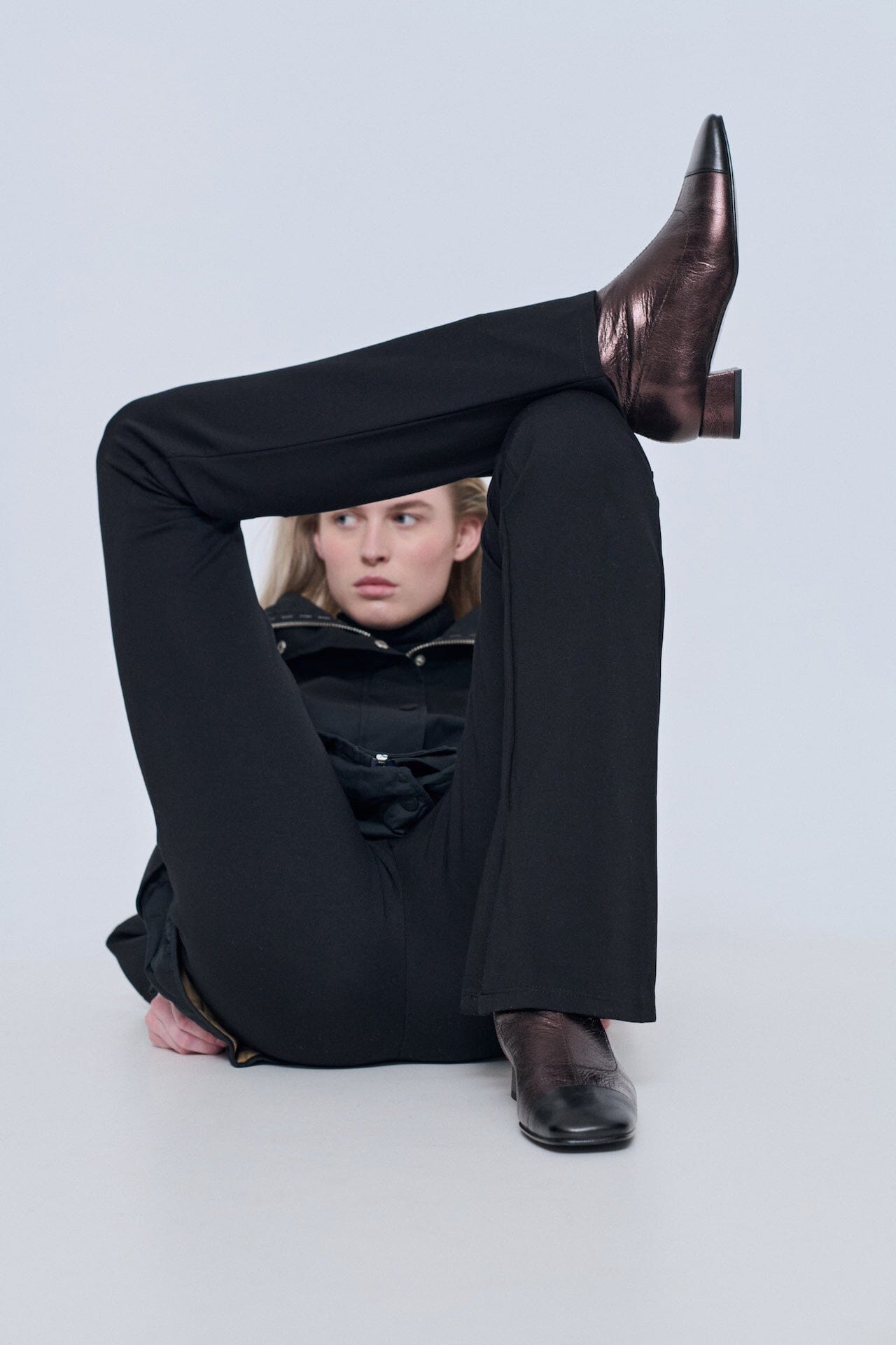 Laurie Ankle Boots in Chocolate-coloured Metallic Leather Booties AUGUSTA 