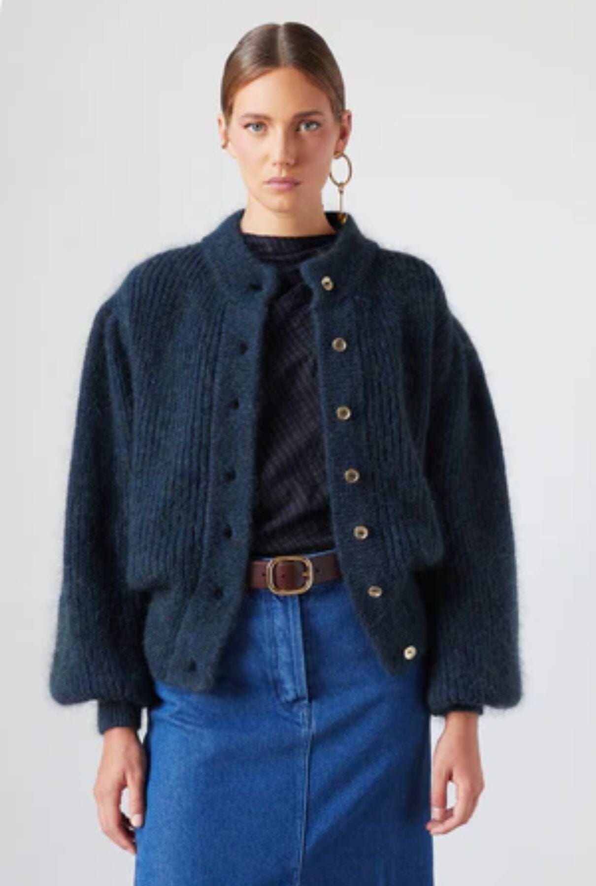 Leandra Cardigan Forest Sweaters The Label Edition 