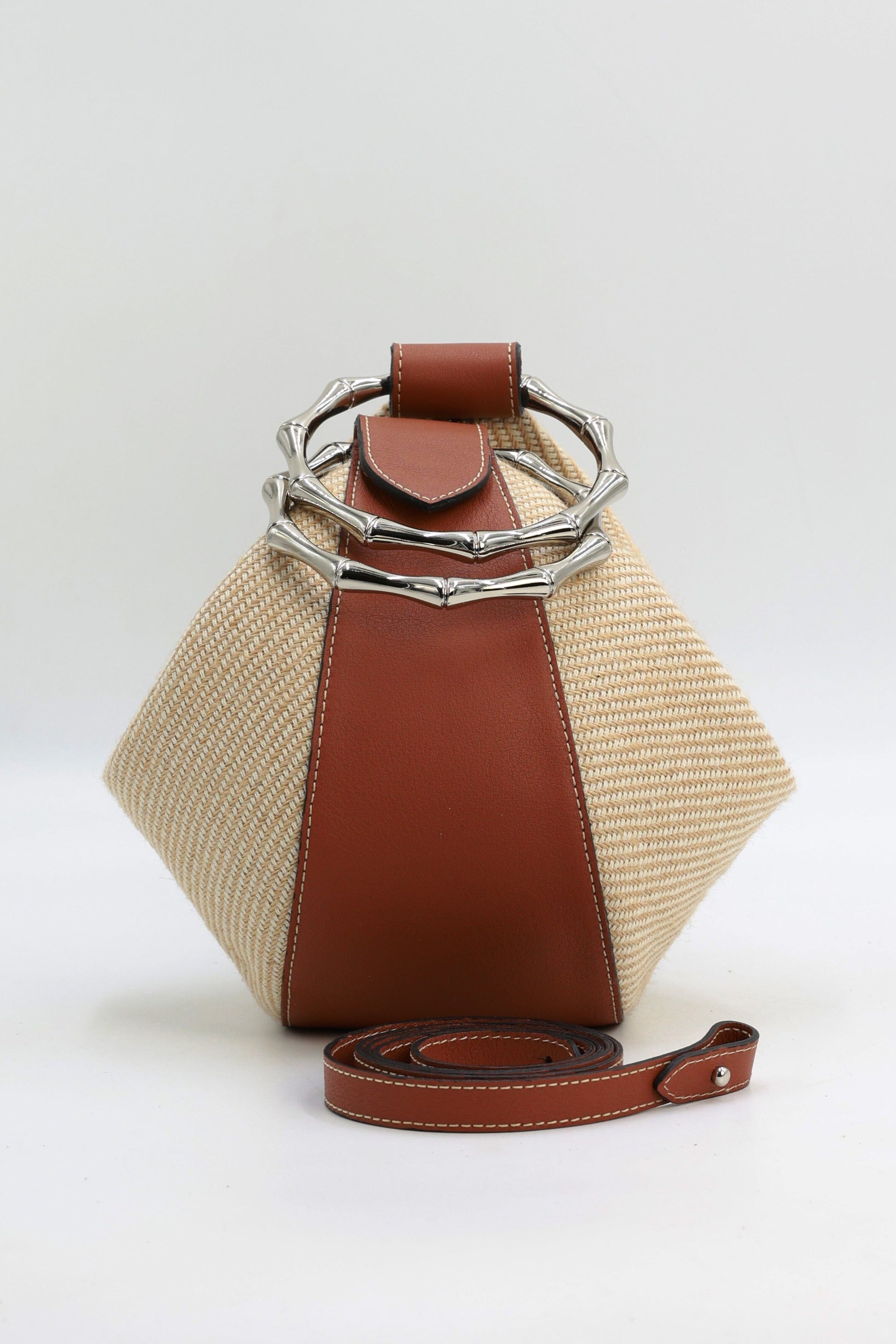 Limosnera Tao Hand bags Ecue 