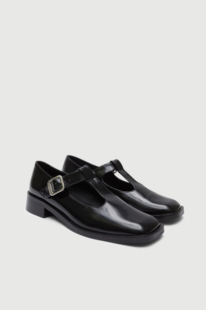 Lucy T-Bar in Black Leather Lucy AUGUSTA 