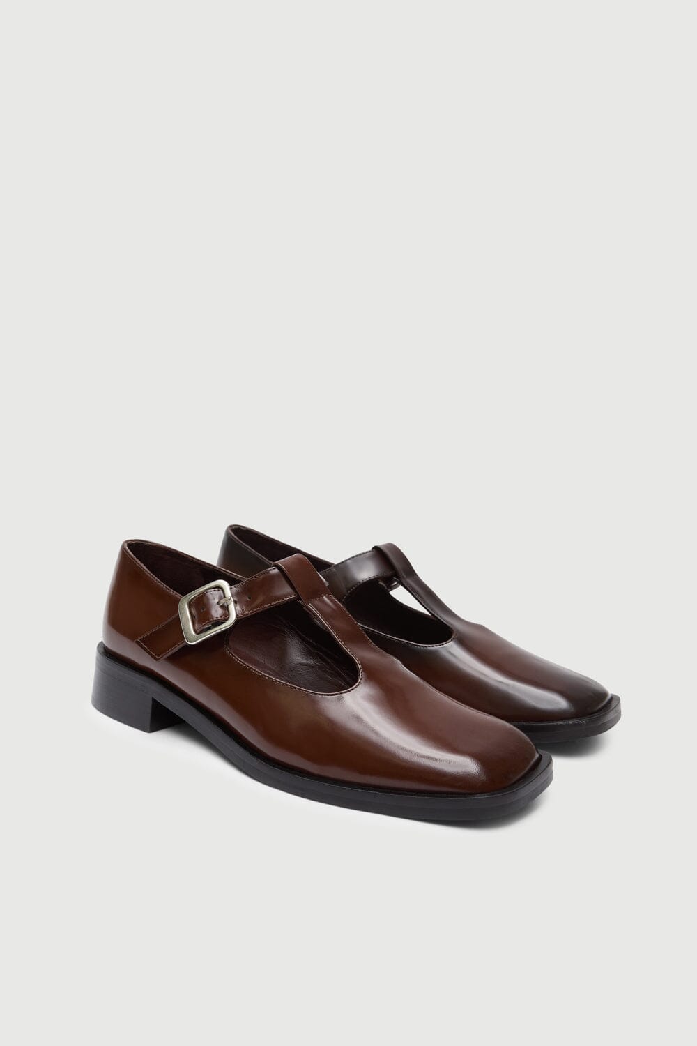 Lucy T-Bar in Caramel Leather Lucy AUGUSTA 