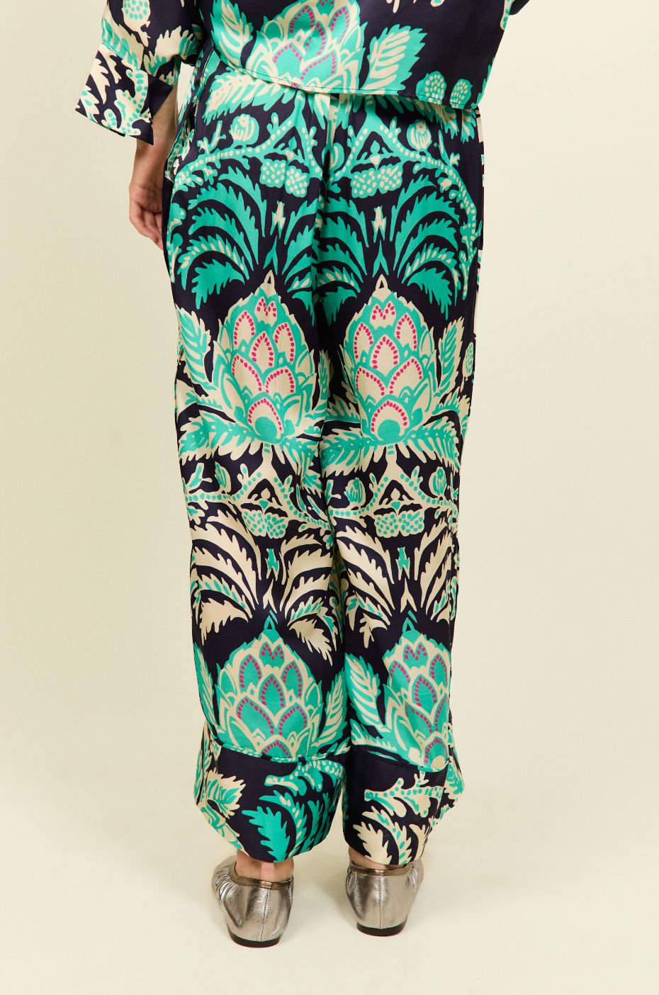 MAGNOLIA TROUSERS Trousers Philippa 1970 