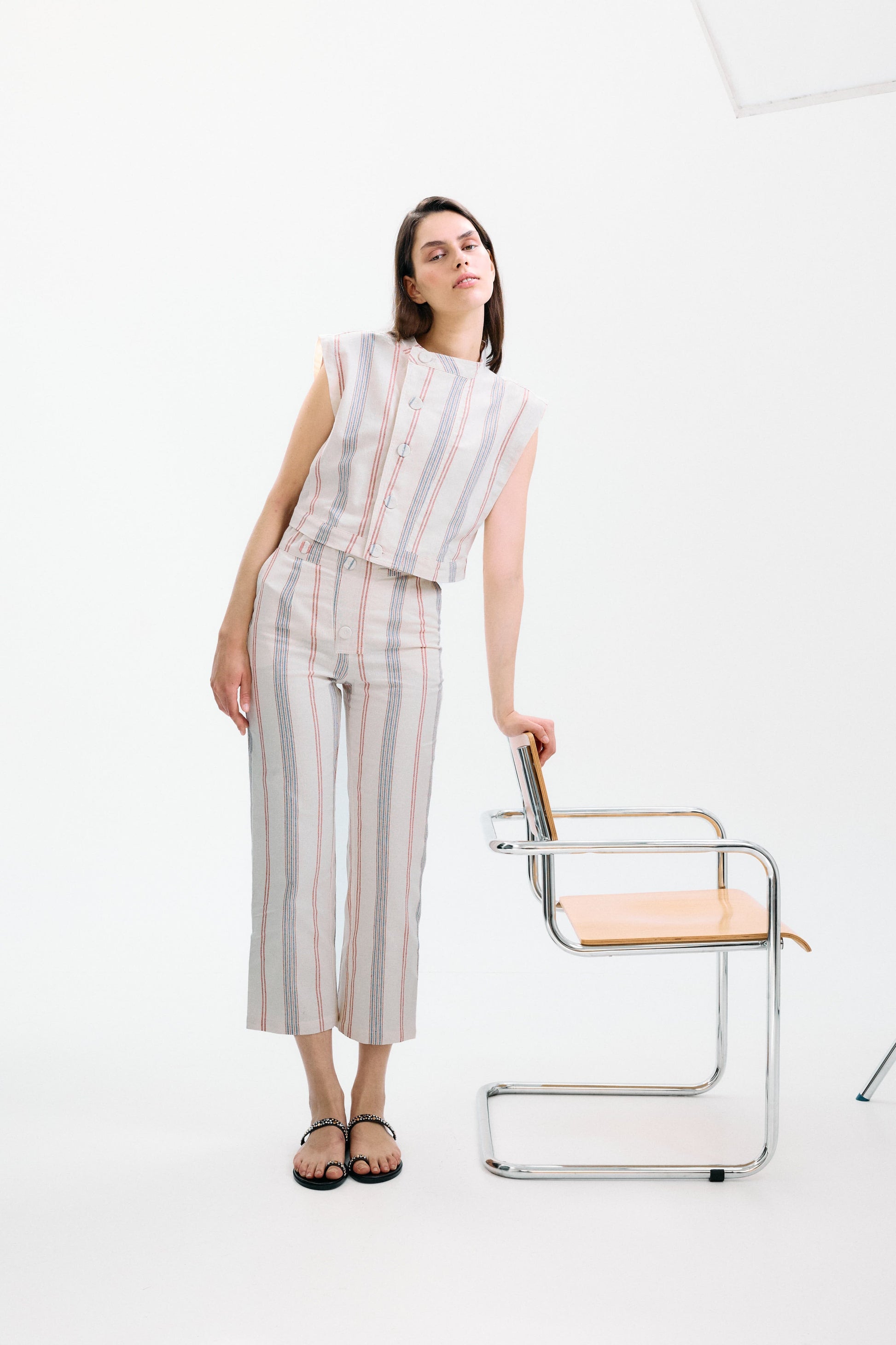 Mono Giardino Rayas Rojas y Azul Jumpsuits IPA BRAND 