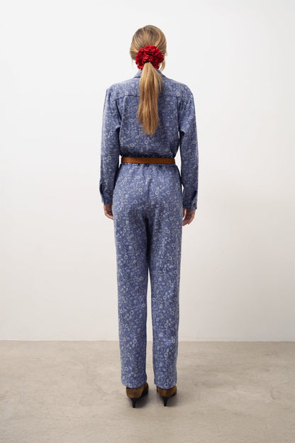 Mono Juana denim flores Monos Julise Magon 