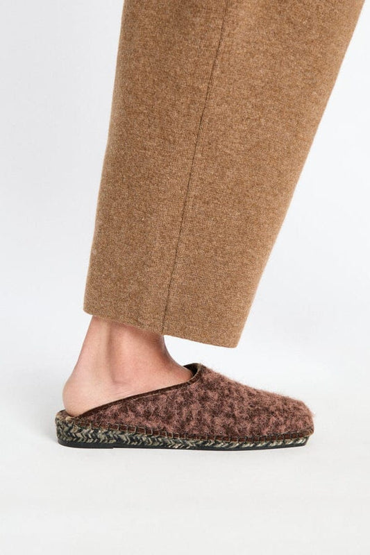 NAMO MARRON OSCURO BOUCLE Wedges Naguisa 