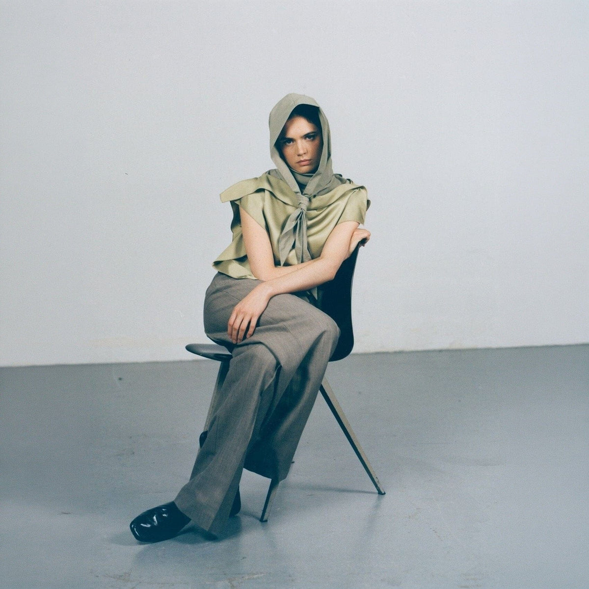 Olive green viscose 'pañoleta' top Tops and Blouses Boscoier 