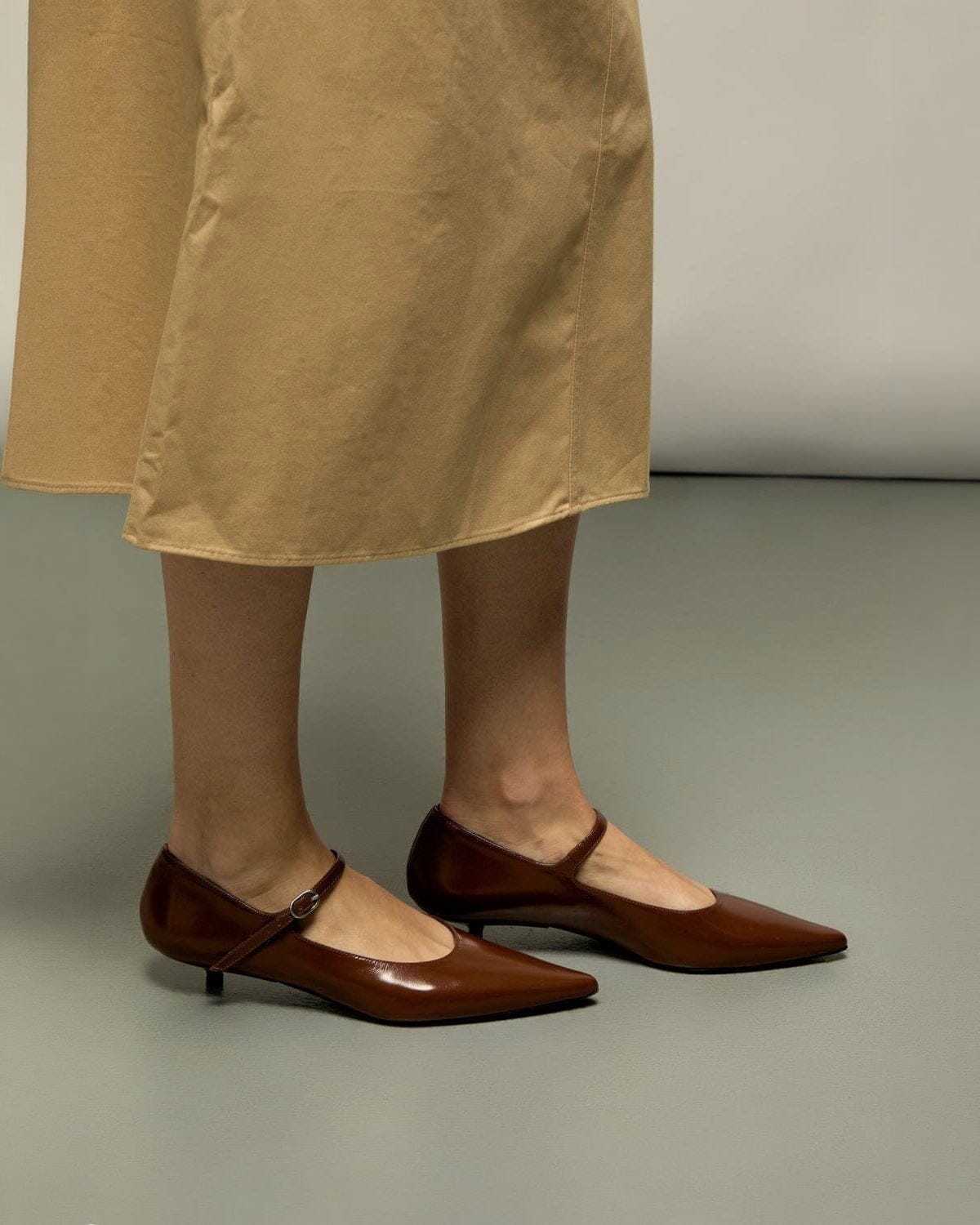 Paloma Mary Janes in Caramel Leather Flat shoes AUGUSTA 