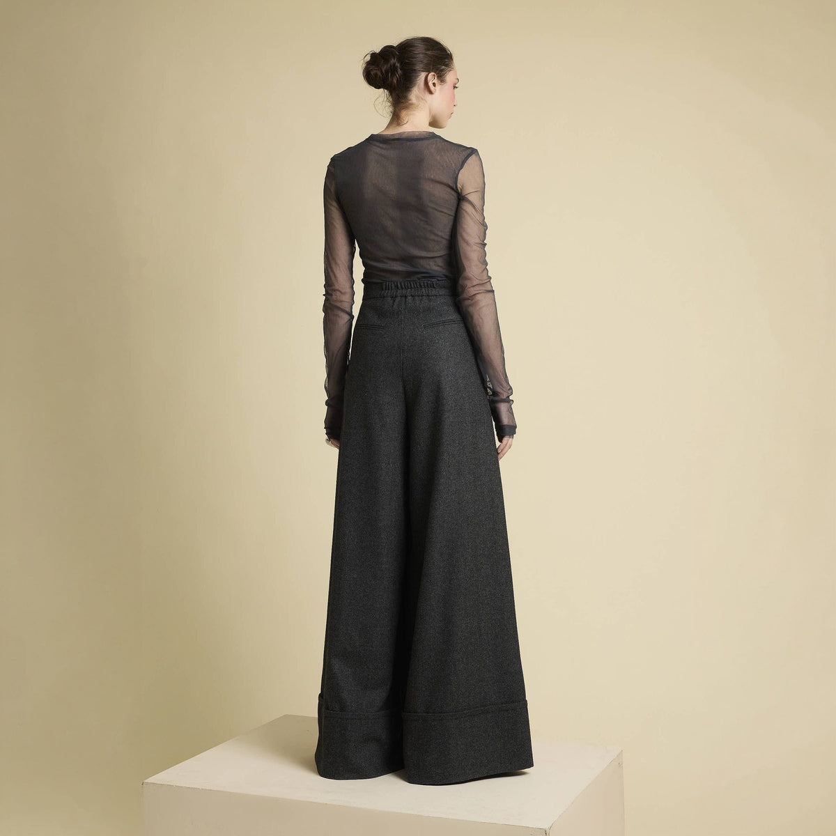 Pantalon Alejandra gris Trousers Zaitegui Studio 