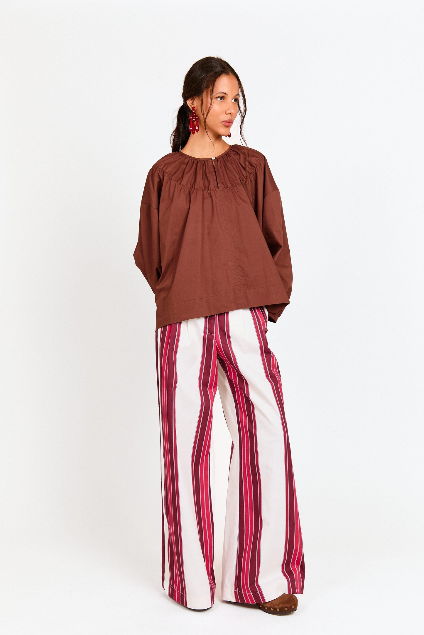 PANTALÓN BAYONA RAYAS ROJAS Trousers Werit 