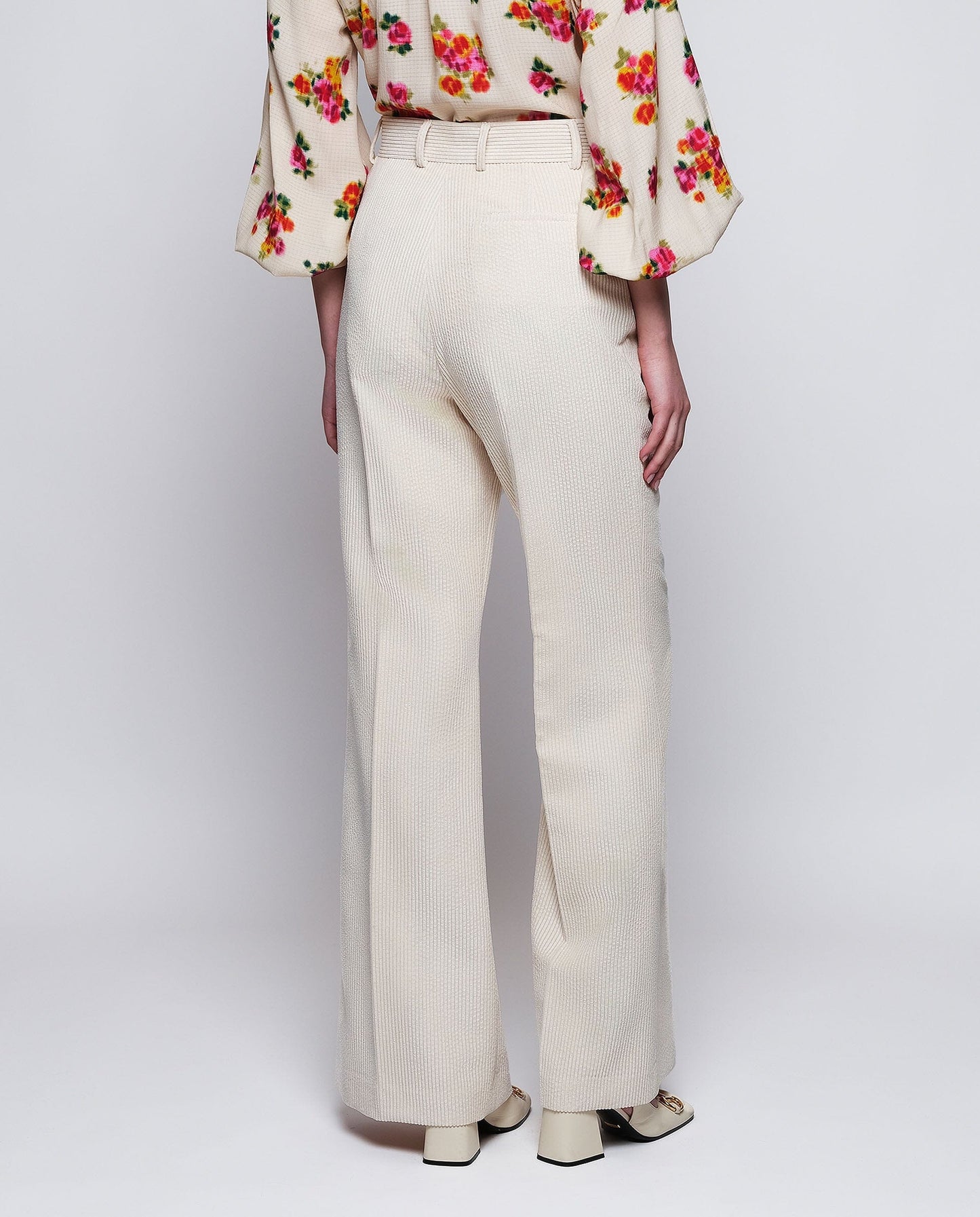 Pantalón crudo de pana Trousers Mirto 