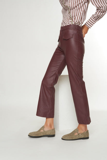 PANTALÓN JAGGER BERENJENA Trousers Werit 