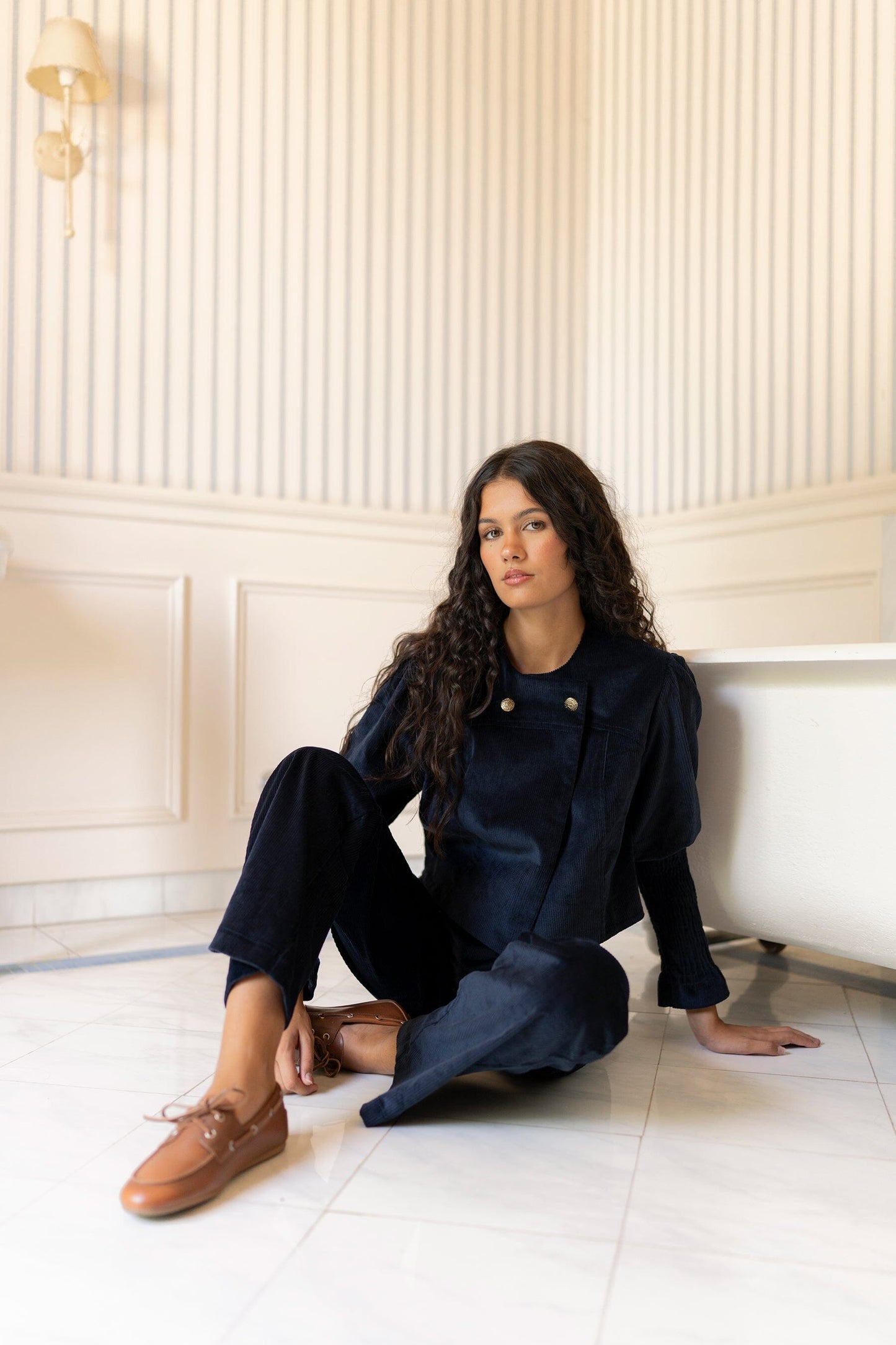 Pantalón pana azul marino Trousers Vano Studio 