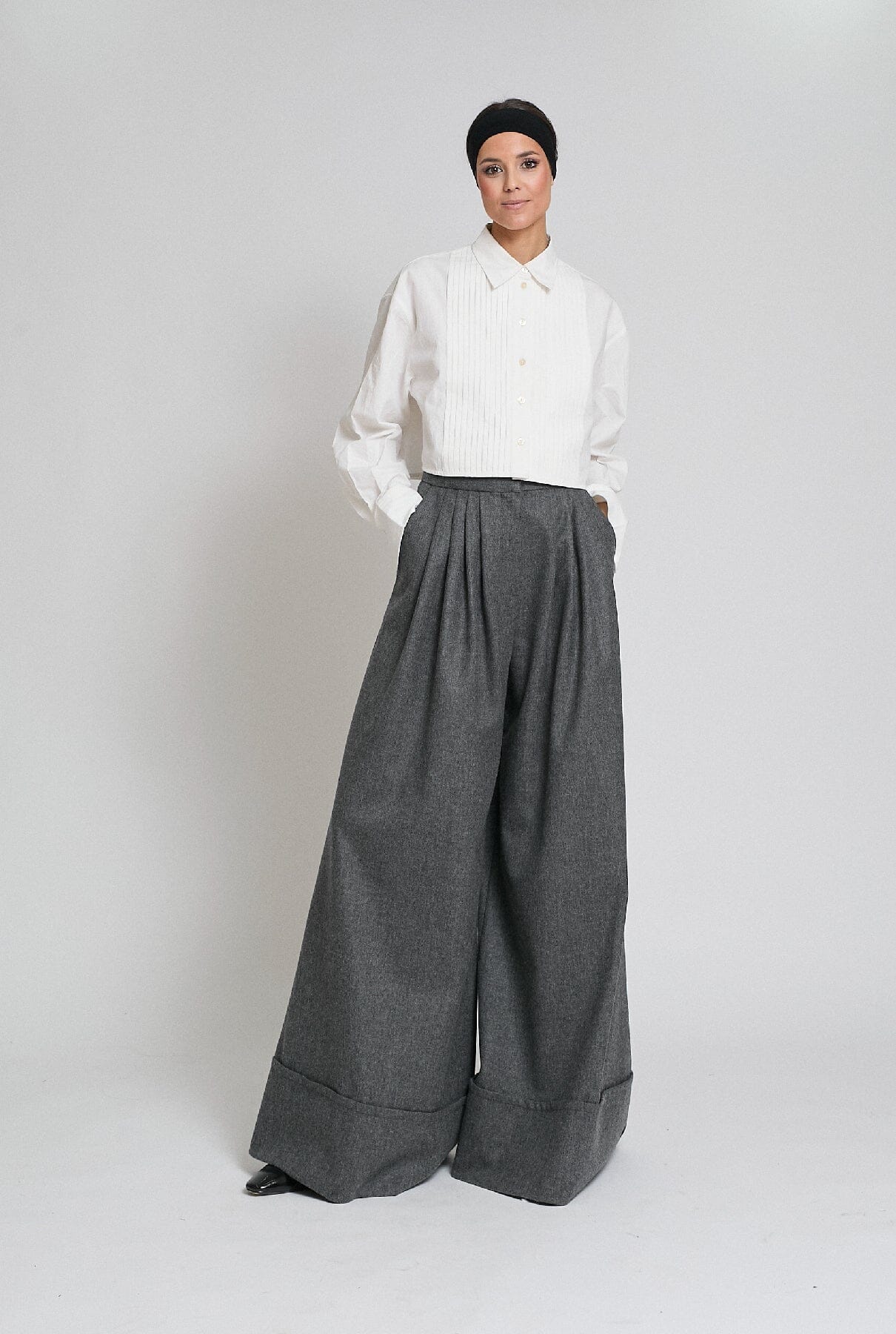 Pantalon samurai lana gris Trousers Zaitegui Studio 