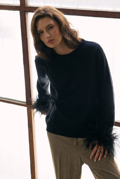 Patricia feather jumper - Black Sweaters Laia Alen 