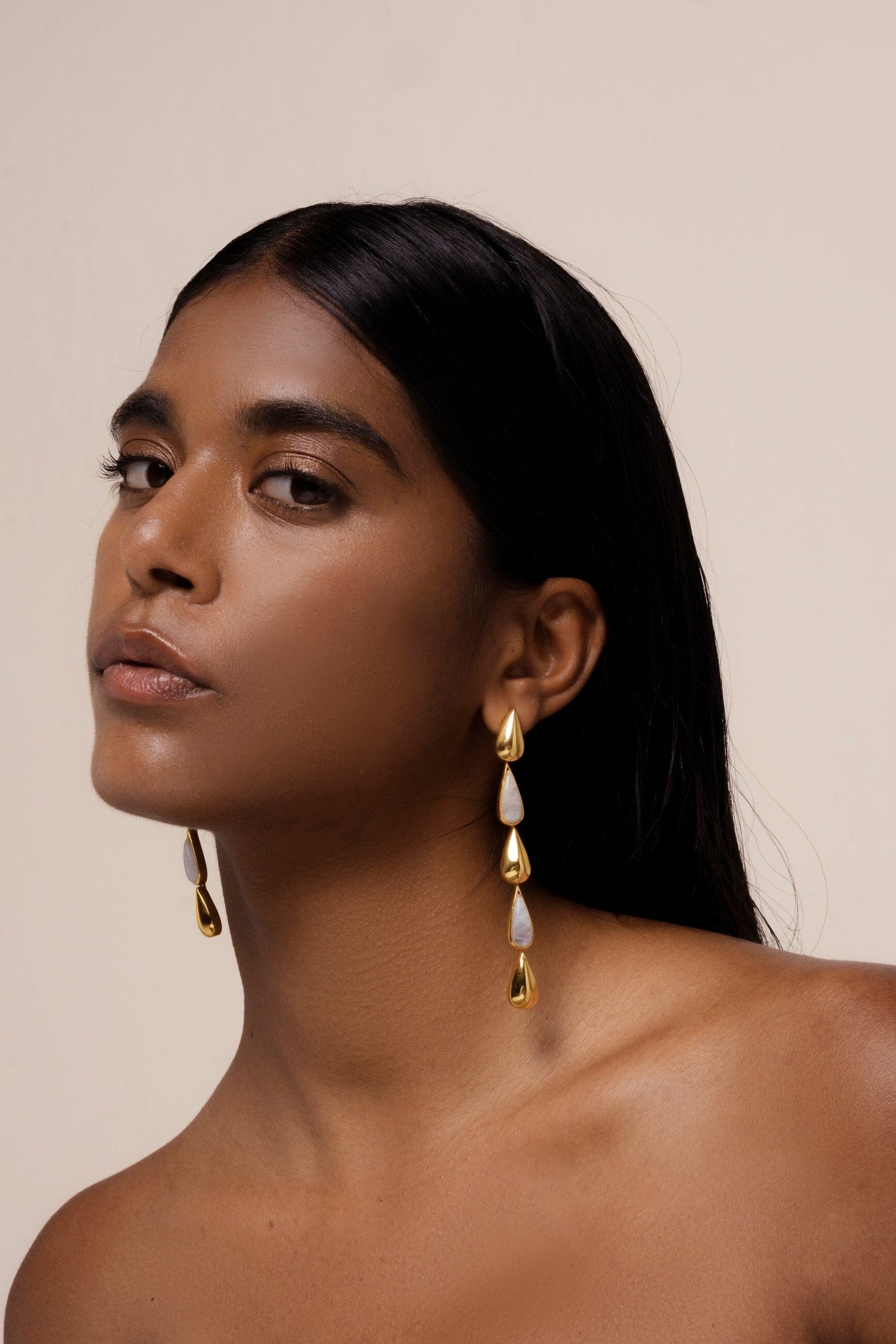 Pendientes Balance Blanco Earrings LAVANI 