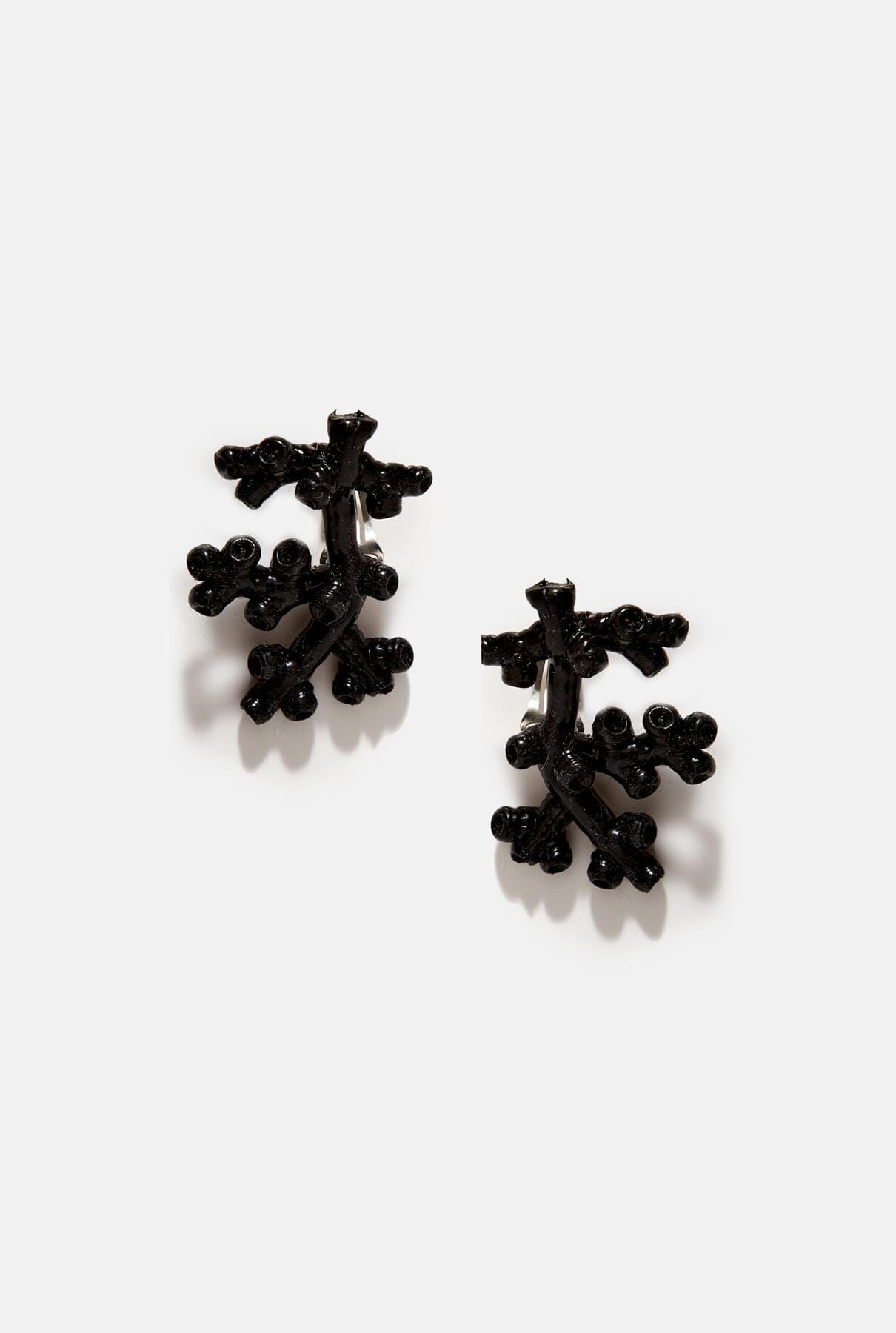 Pendientes Coral Negro Earrings Joaquin Blanco 
