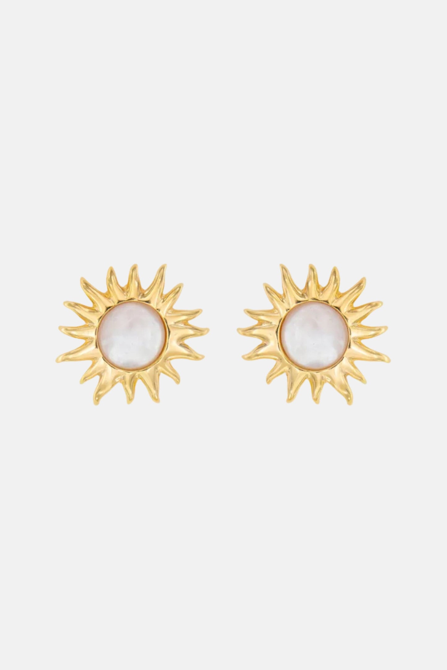 Pendientes Sol Fascinante Madreperla Blanca Earrings Coolook 