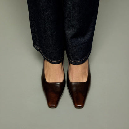 Petra Pumps in Brown Leather Heels AUGUSTA 