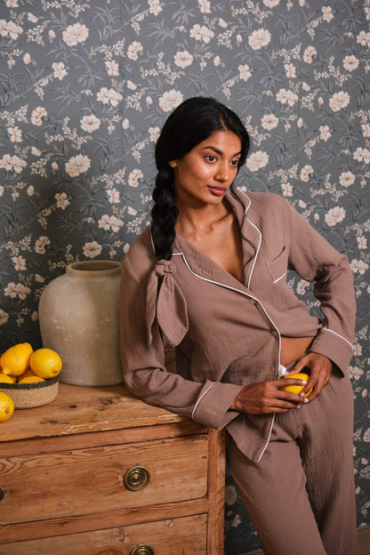 Pijama Largo Bambula Marrón topo Pijama de mujer Vicky Bargalló 