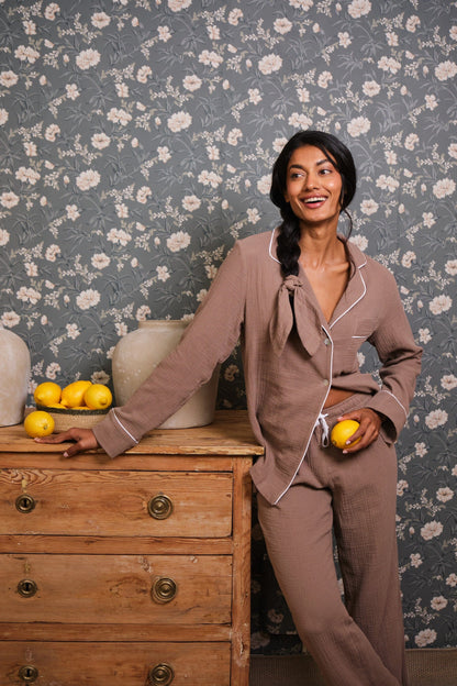 Pijama Largo Bambula Marrón topo Pijama de mujer Vicky Bargalló 