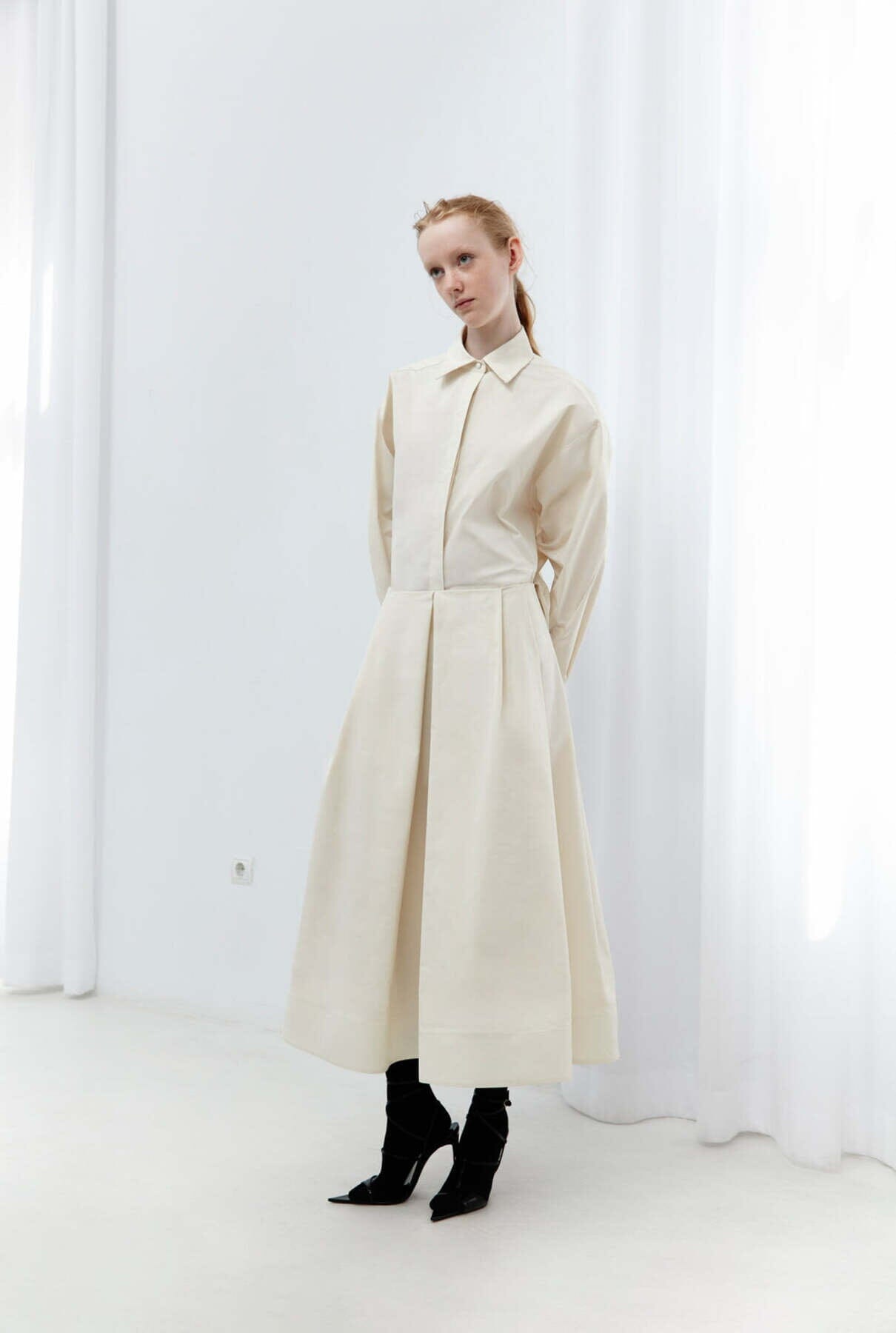 Plot pleated tech skirt Juan Vidal 