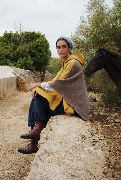 PONCHO MUR MOSTAZA Capes & shawls MUR Swimwear 