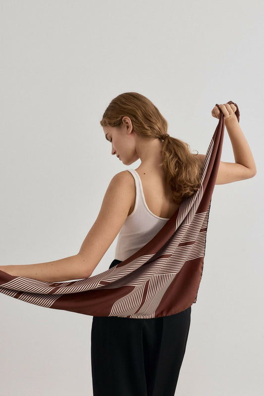 PRE ORDER | WEAVE SCARF 90 CHOCOLATE Foulards & Scarves Van Hise 