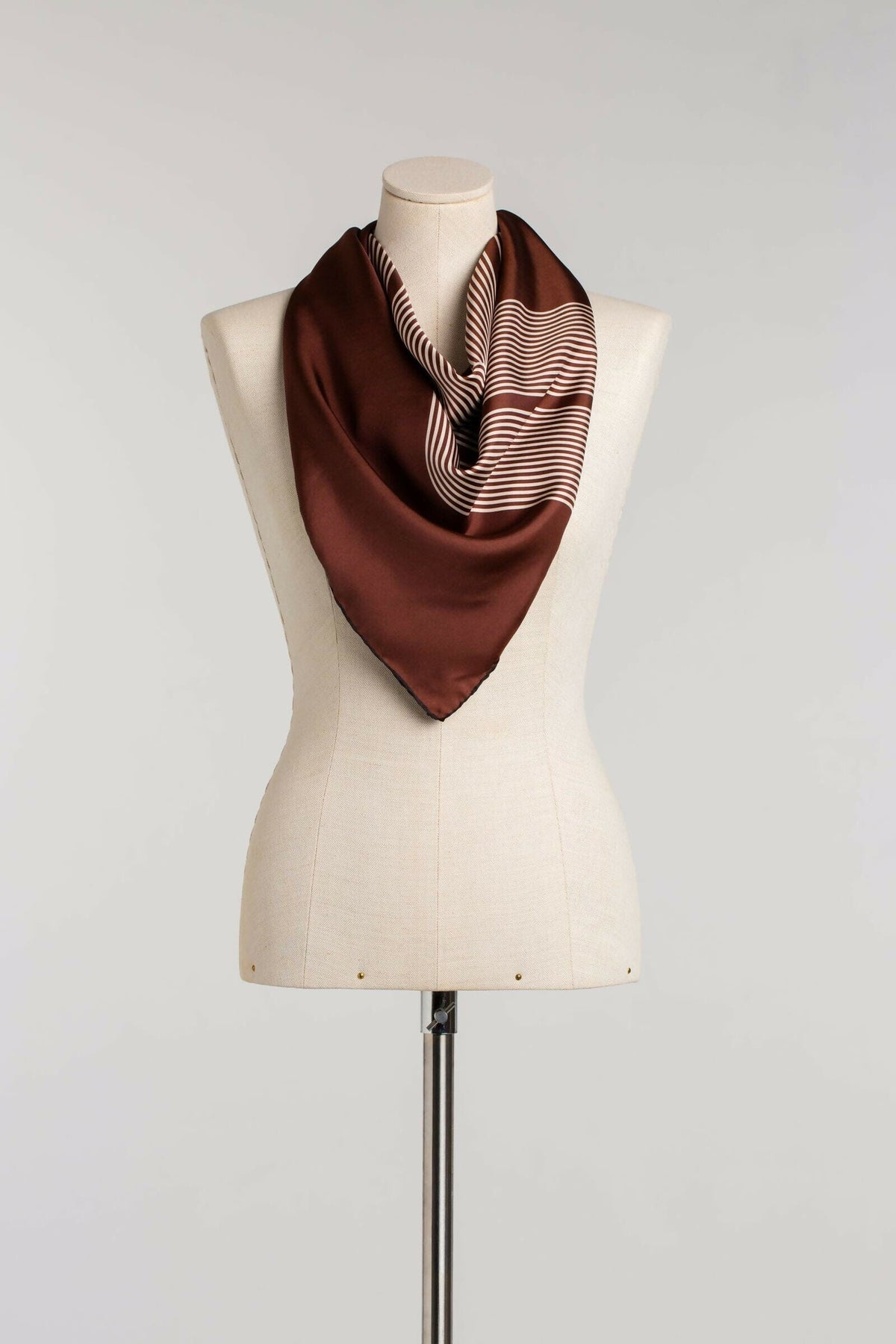 PRE ORDER | WEAVE SCARF 90 CHOCOLATE Foulards & Scarves Van Hise 