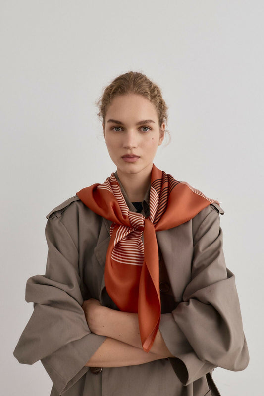 PRE ORDER | WEAVE SCARF 90 ORANGE Foulards & Scarves Van Hise 