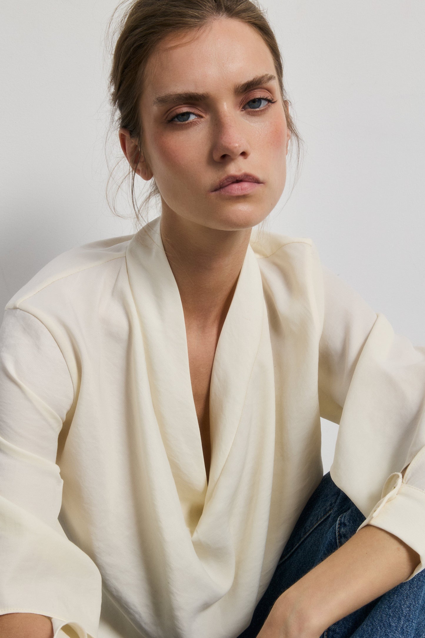 PREORDER Camisa Gwyneth - Se enviará el 23 de abril Shirts & blouses Galcon Studio 