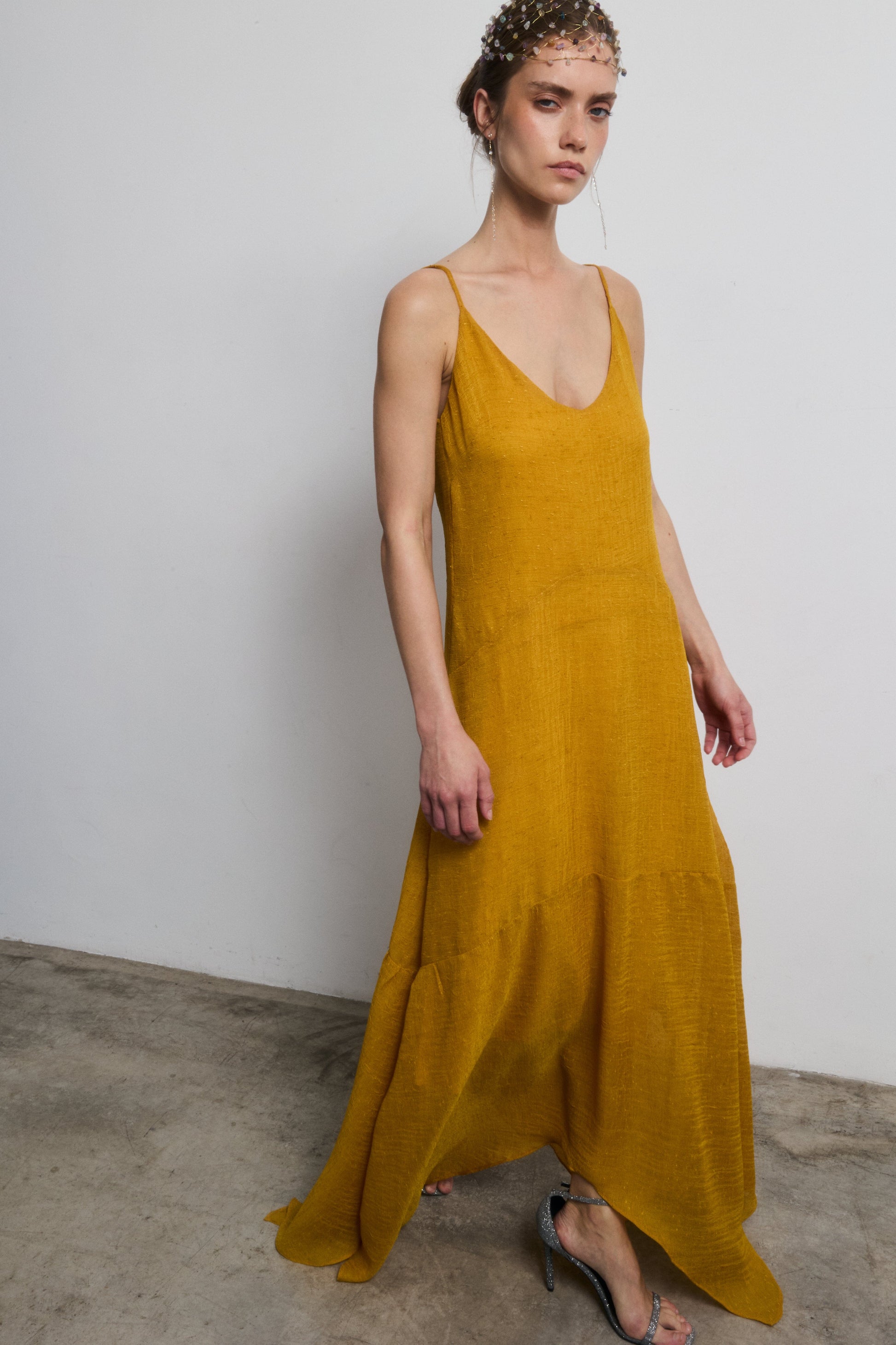 PREORDER Vestido Diana mostaza se enviará el 28 de abril Dresses Galcon Studio 