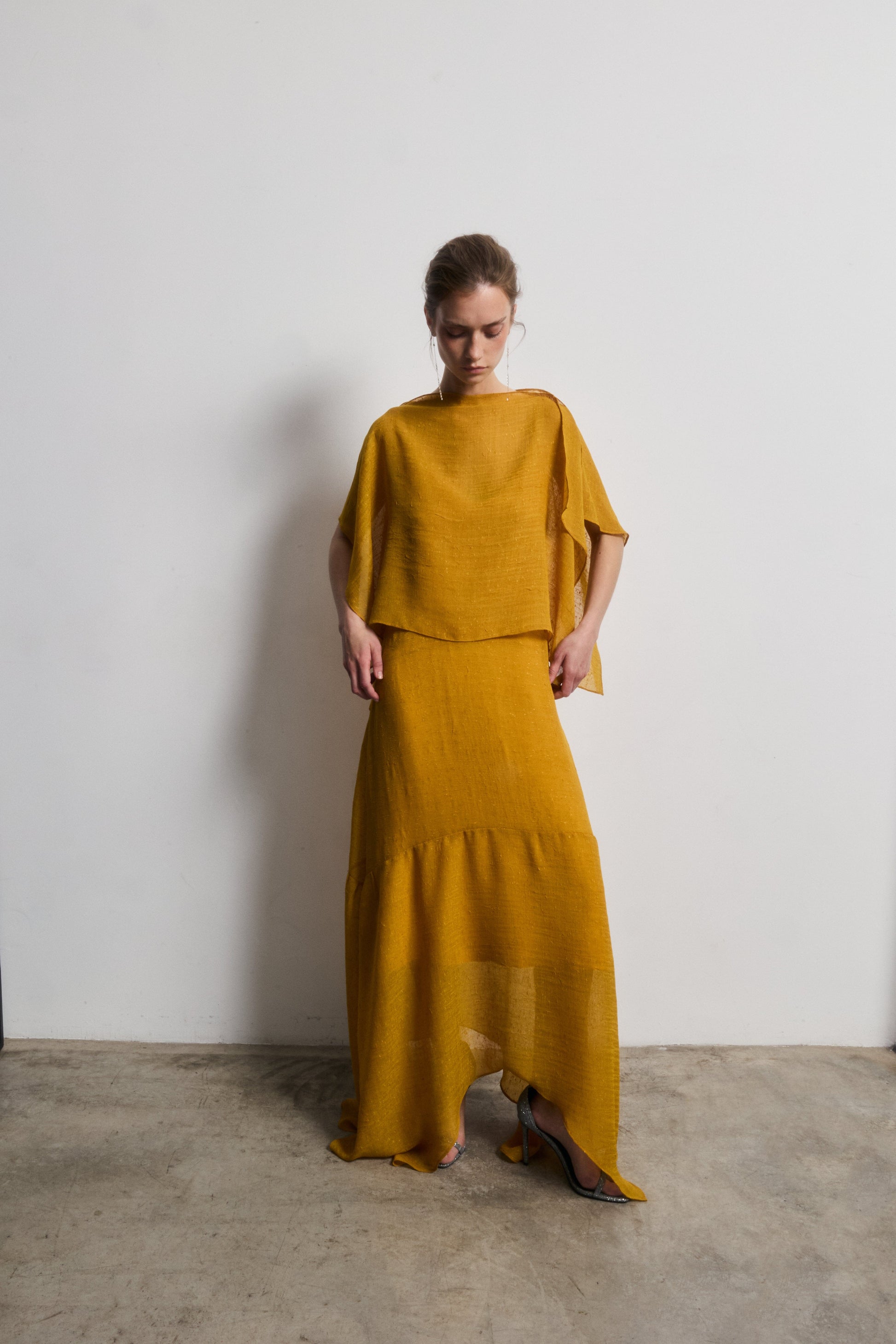 PREORDER Vestido Diana mostaza se enviará el 28 de abril Dresses Galcon Studio 