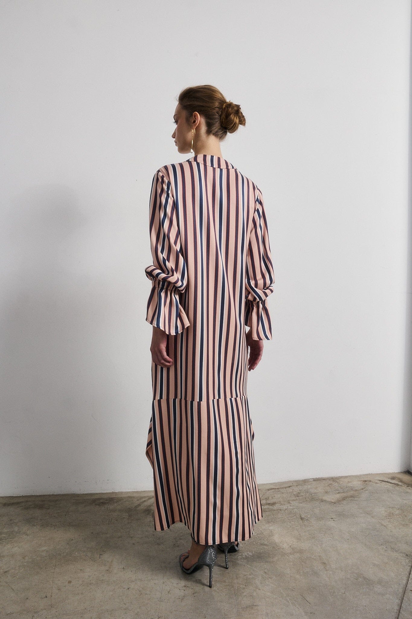 PREORDER Vestido Lea Rayas se enviará el 1 de mayo. Dresses Galcon Studio 