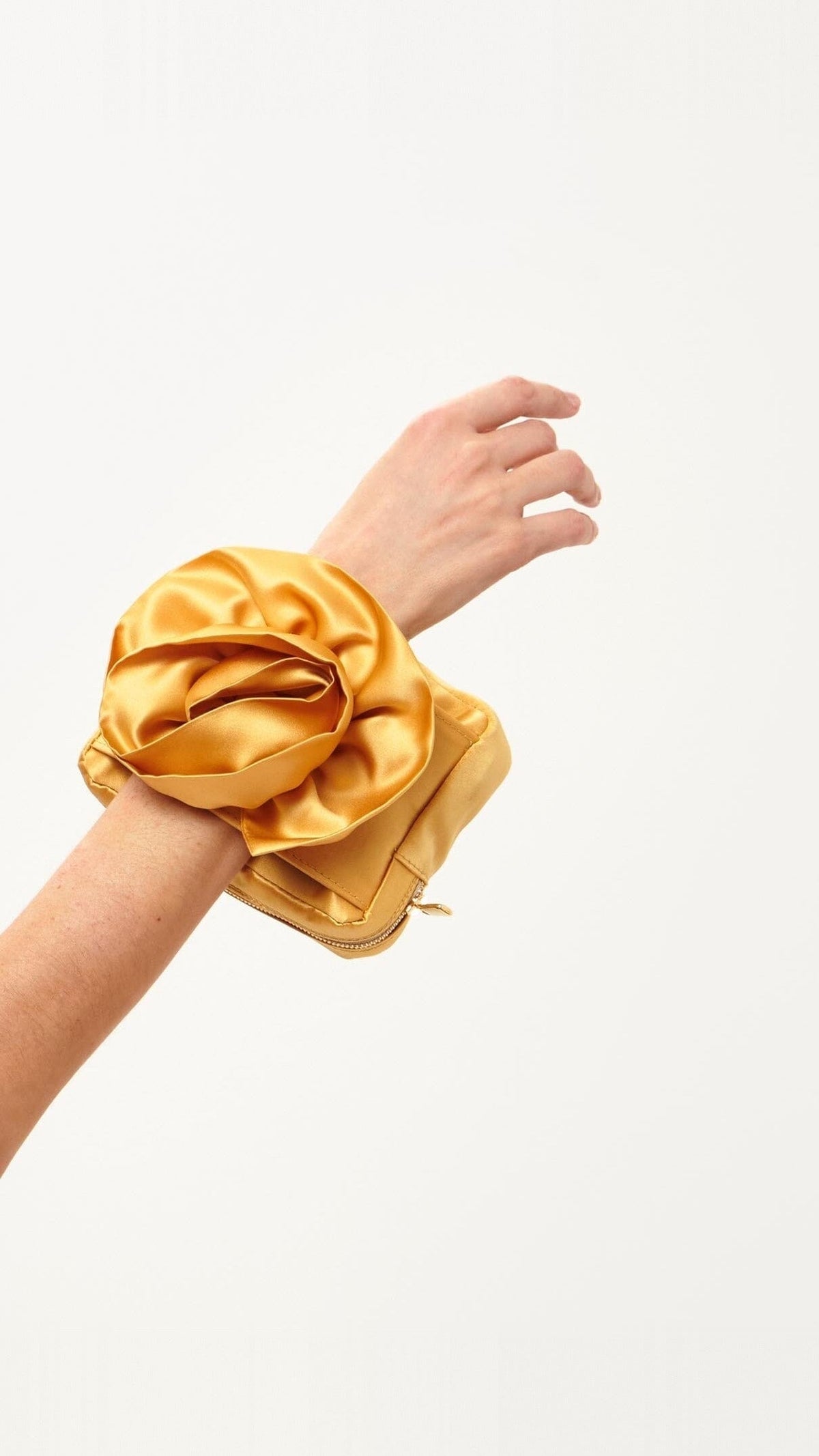 Pulseta bag Rose in Gold Hand bags Celina Martin 