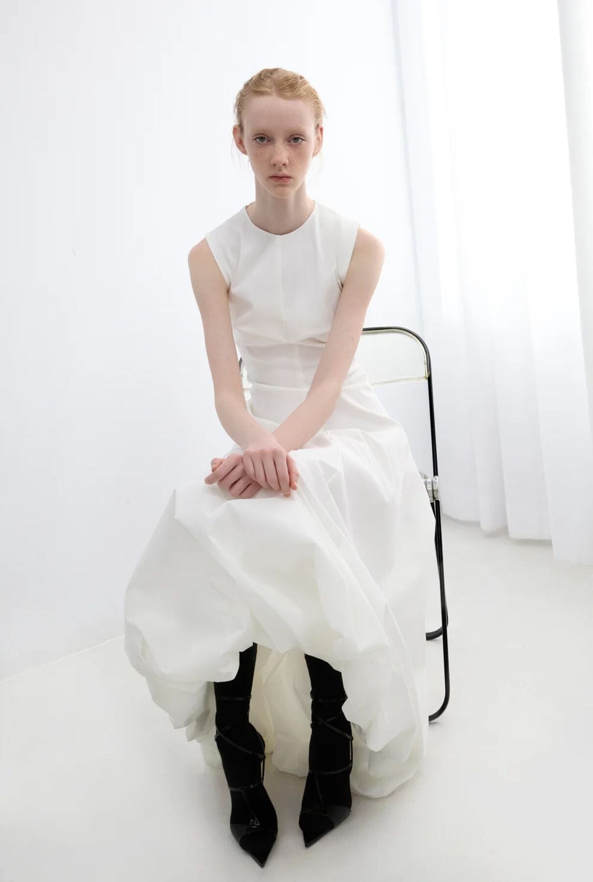 ROUND NECKLINE BALLOON Dresses Juan Vidal 