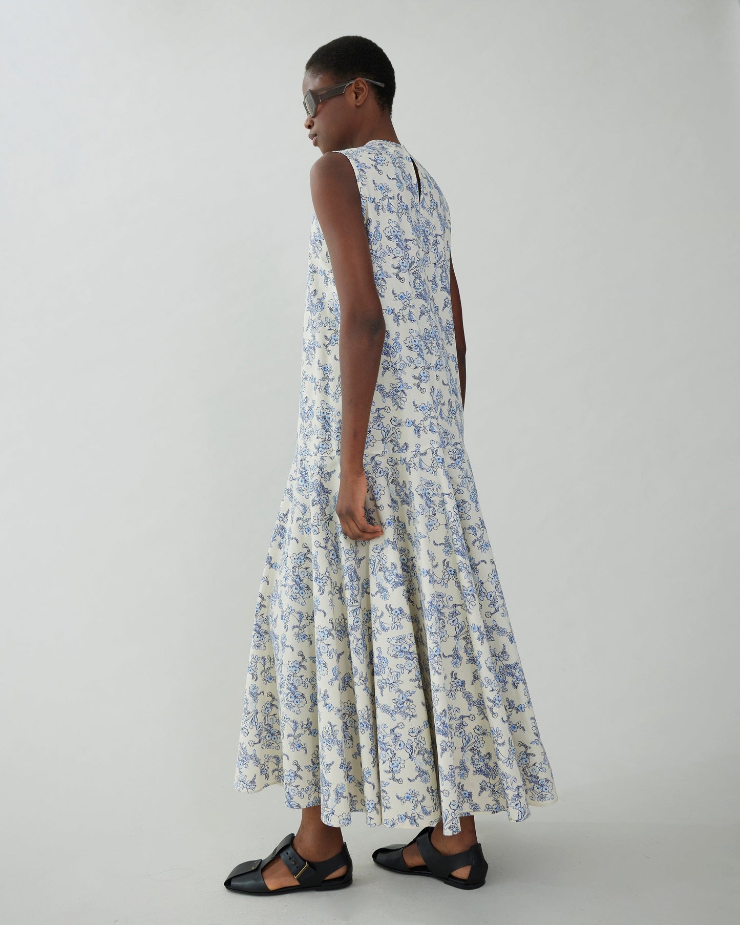 Ruffled dress Dresses Tot-Hom 