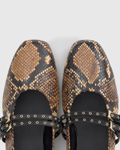 SABINA/283 Flat shoes Castañer 