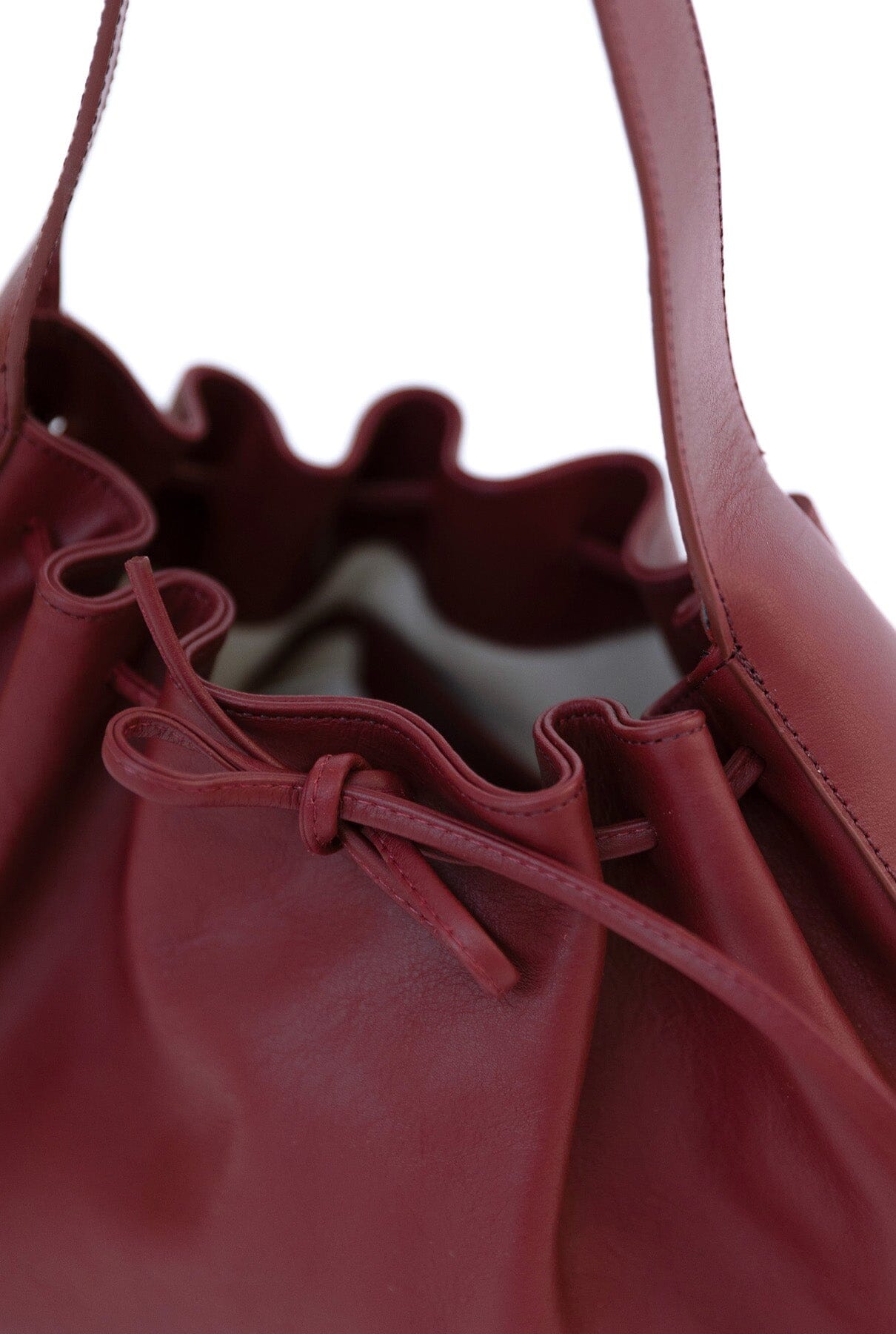 Sac Leather Bag Wine Shoulder bags The Villã Concept 