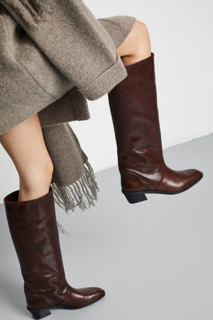 Sarah Boots in Chocolate Leather Boots AUGUSTA 