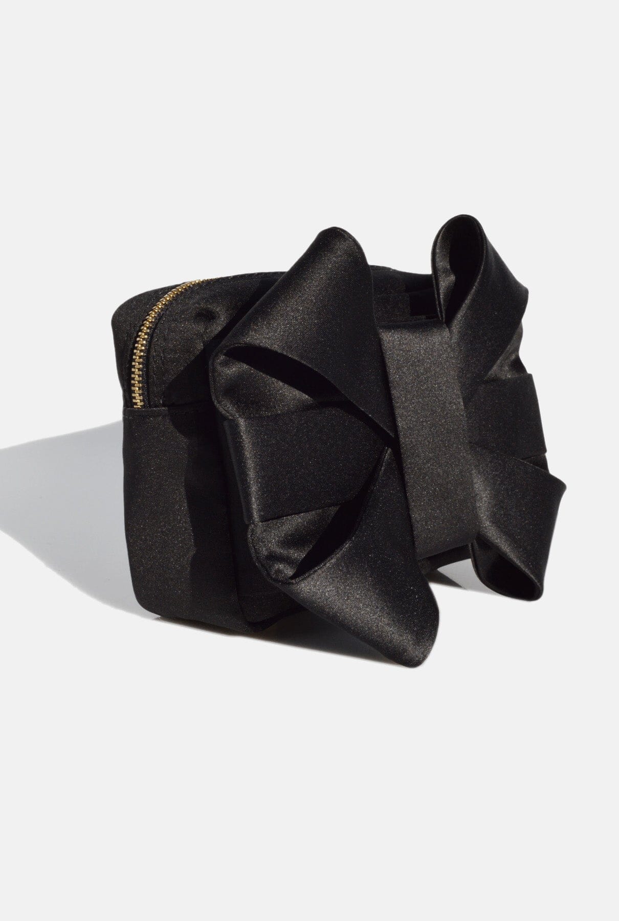 Satin Pulseta with Bow Hand bags Celina Martin 