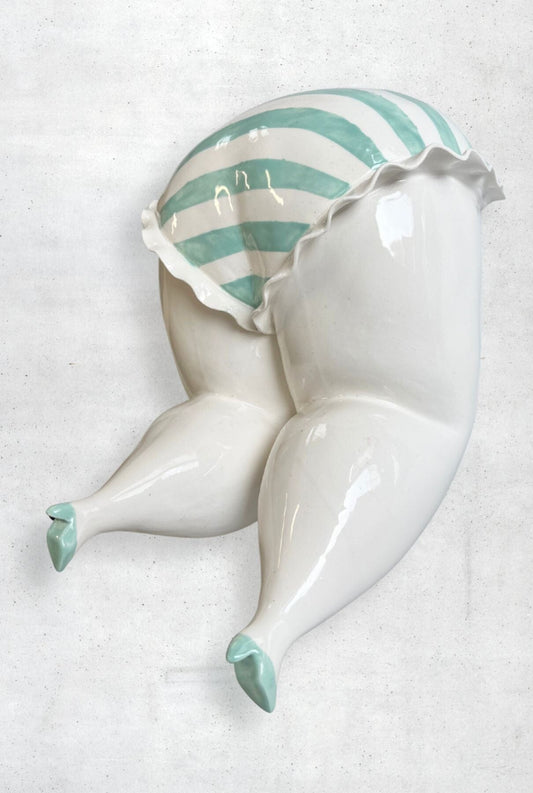 Señora con braga y tacones - Rayas Sculptures Nohaymapas 