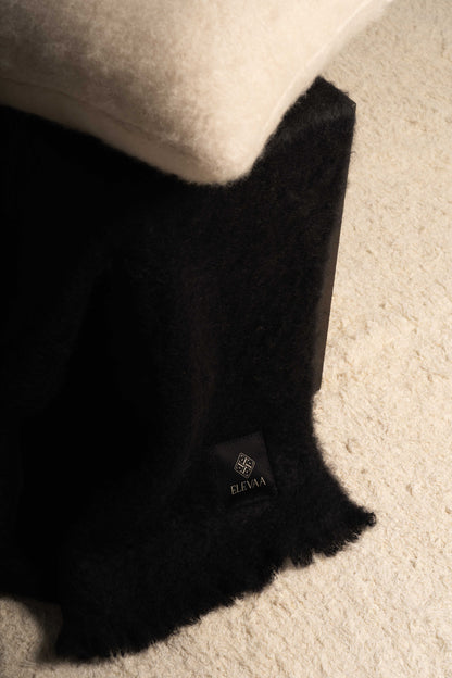 Set Cojín y Manta Cushions ELEVAA 