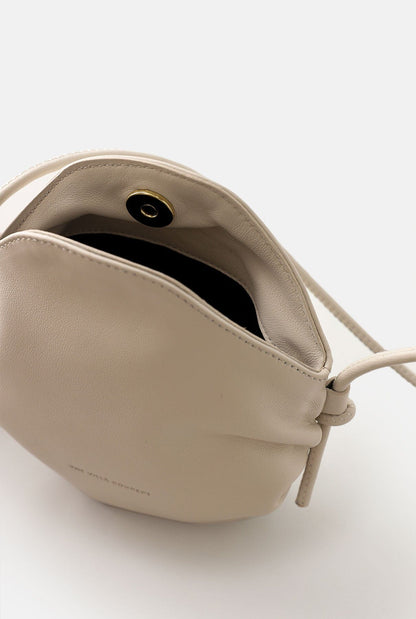 Shell Bag Ivoy Crossbody bags The Villã Concept 