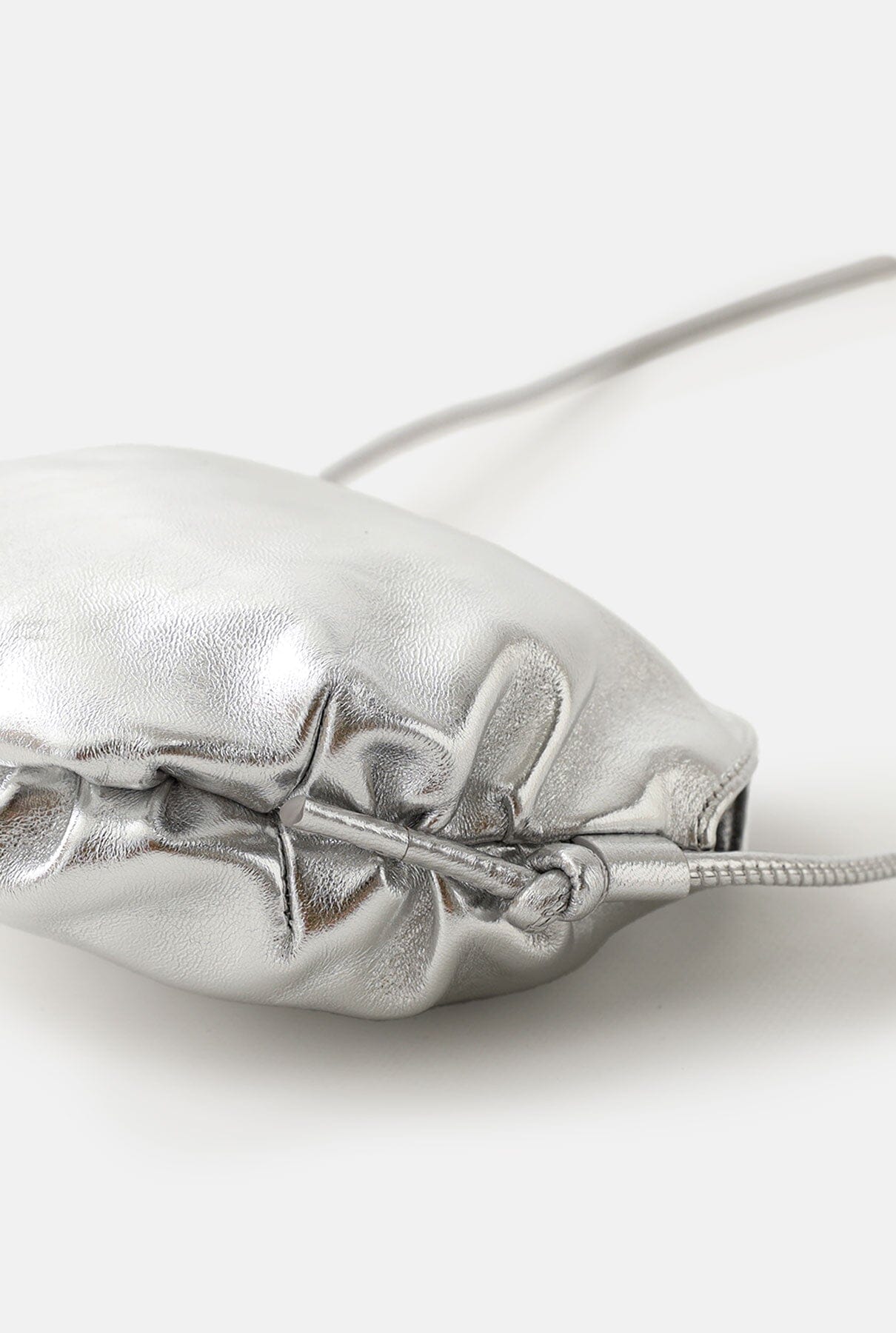 Shell Bag Silver Crossbody bags The Villã Concept 