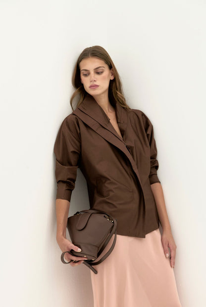 Side-closure shirt in chocolate brown Shirts & blouses Iki Essentials 
