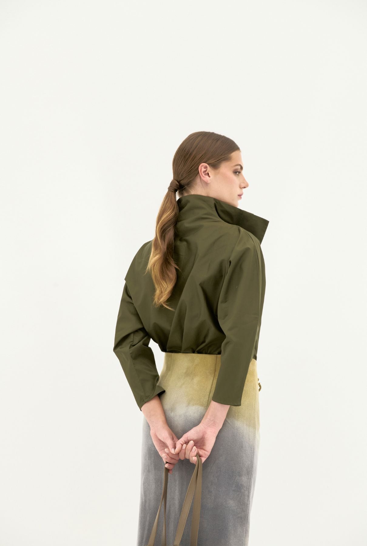 Side-closure shirt in leaf green Shirts & blouses Iki Essentials 