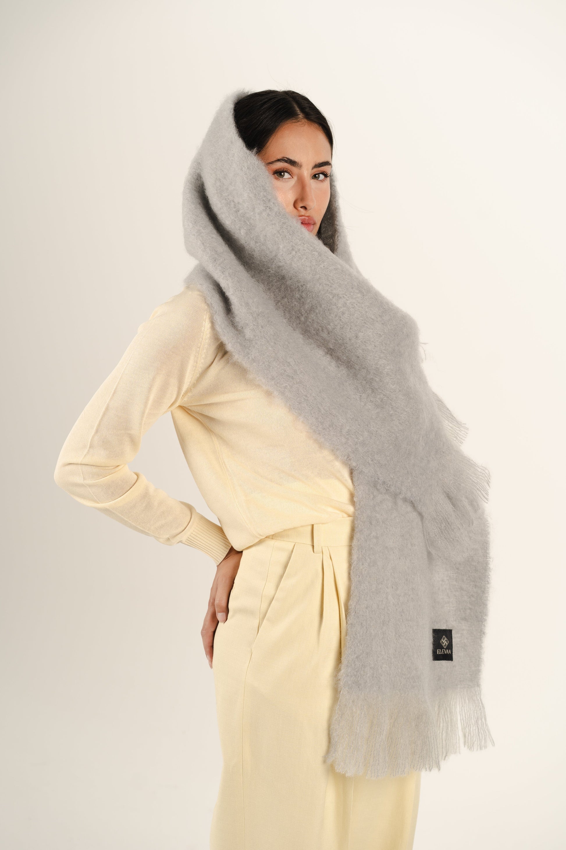 Soft Grey Mohair Scarf Accesorios ELEVAA 