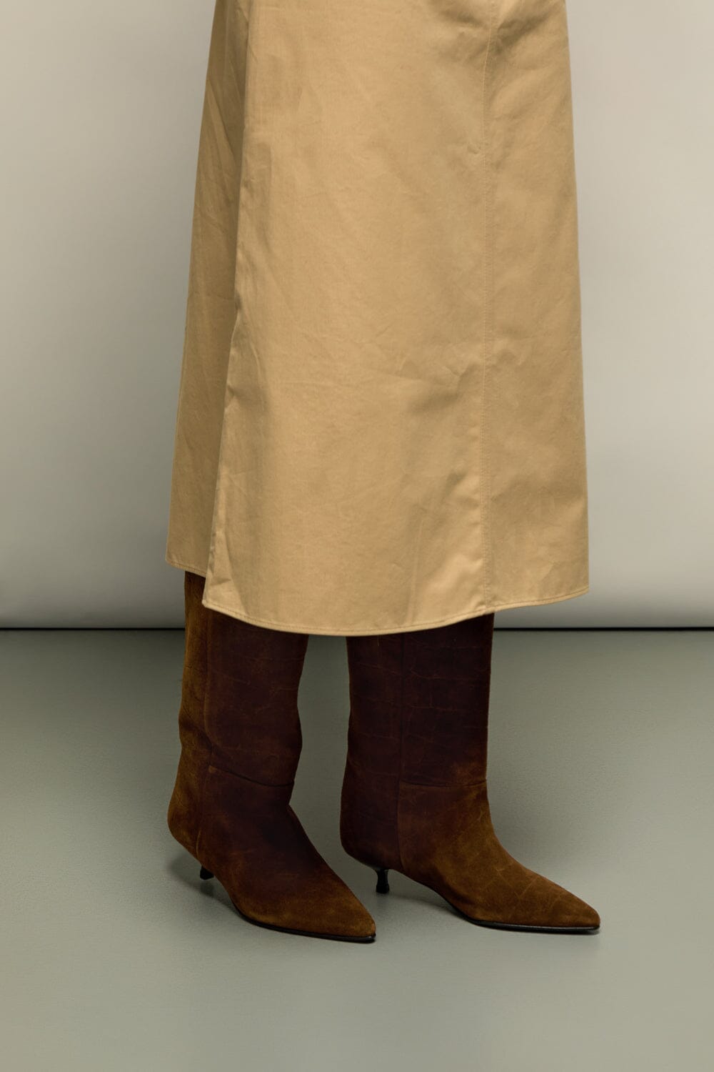 Sydney Boots in Croc-effect Tan Suede Boots AUGUSTA 