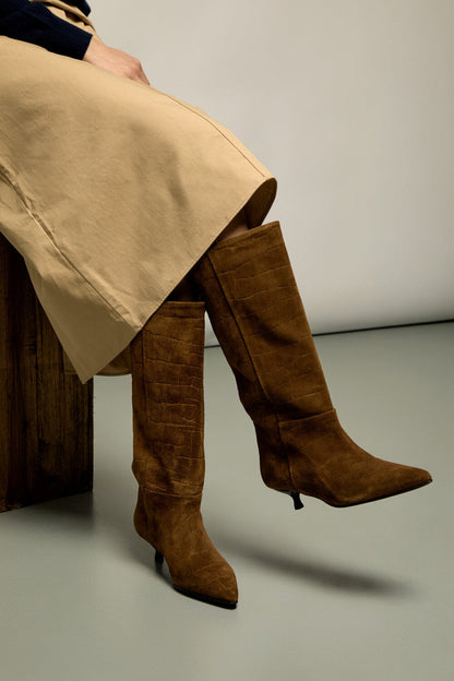 Sydney Boots in Croc-effect Tan Suede Boots AUGUSTA 
